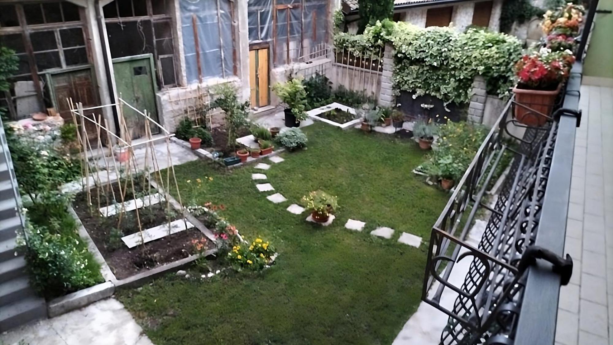 Appartamento "Via Ferrata" Mori Exterior photo